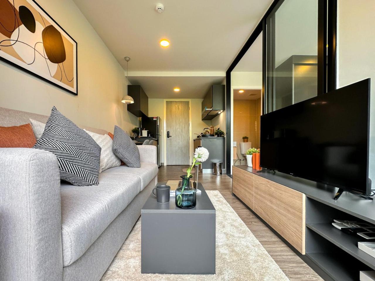 Serene Tropical 1br - Ultra Fast Wifi - Sathorn Apartment